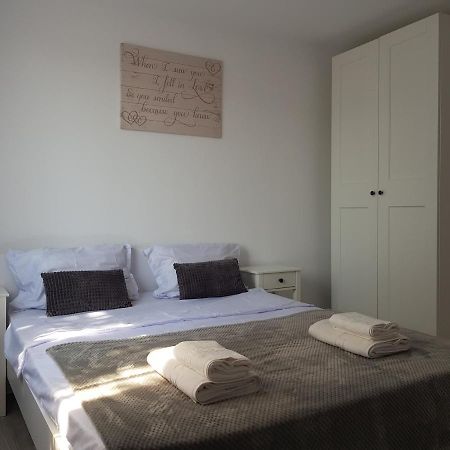 Alexa Apartament Тиргу-Муреш Екстер'єр фото
