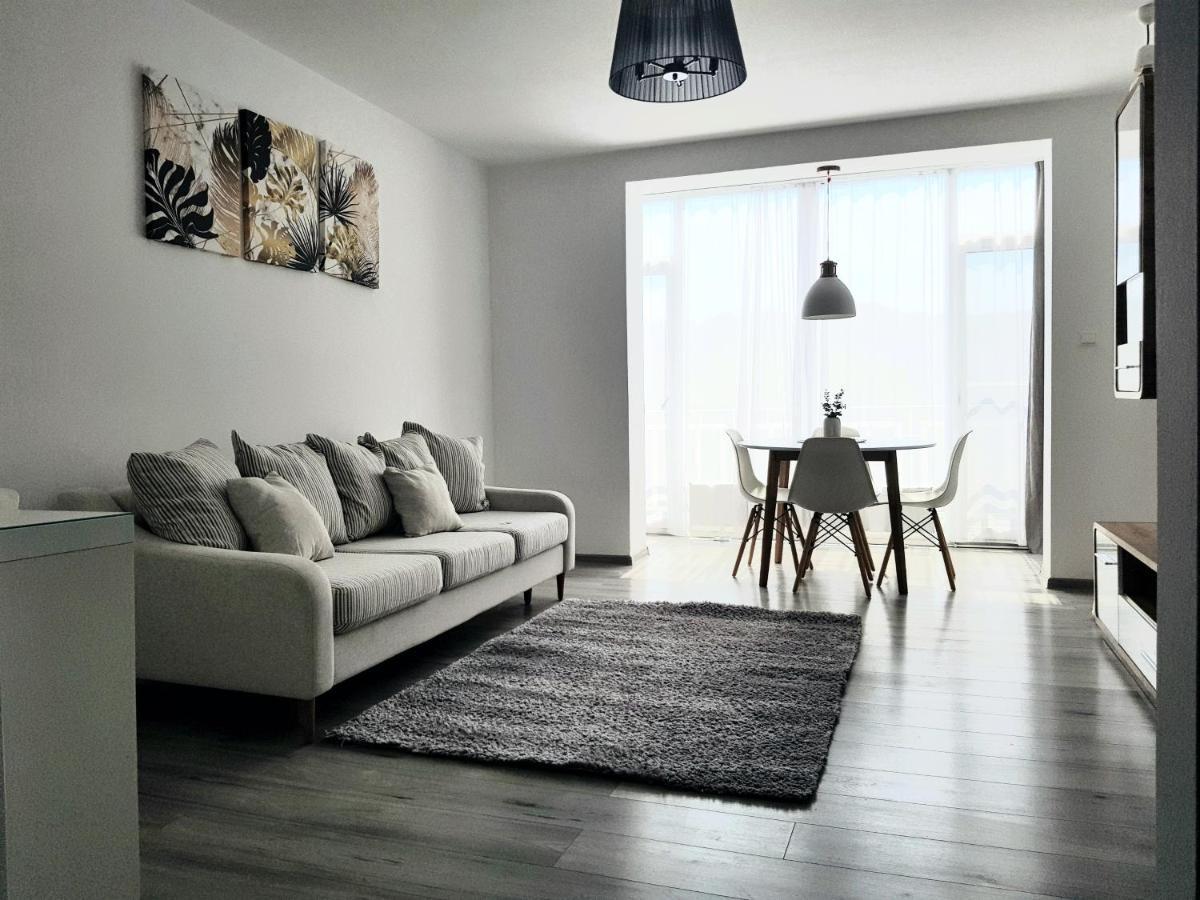 Alexa Apartament Тиргу-Муреш Екстер'єр фото